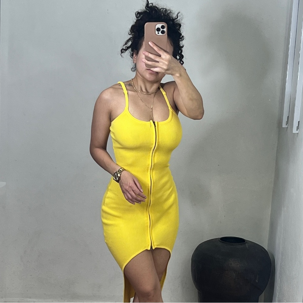 Yellow dress